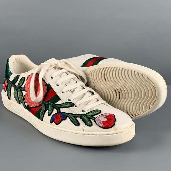 GUCCI White Multi-Color Leather Embroidered Low Top Sneakers - Picture 5 of 8